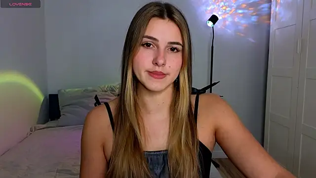 sophia euphoriaa online show from 28, 10, 2025