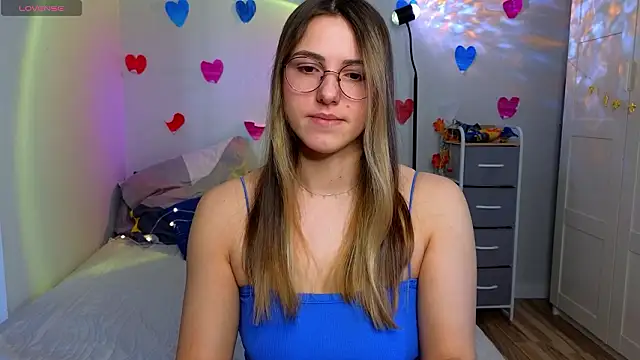 Snapshot of sophia_euphoriaa chatting on 14, 3, 2026 sophia euphoriaa online show from 14, 3, 2026