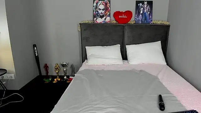 MuscleXXXBarbie online show from 23, 2, 2026