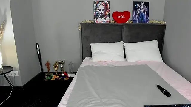 MuscleXXXBarbie online show from 20, 2, 2026