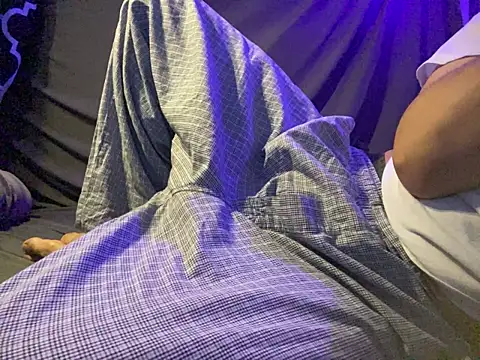 BigMac1596 online show from 19, 10, 2025