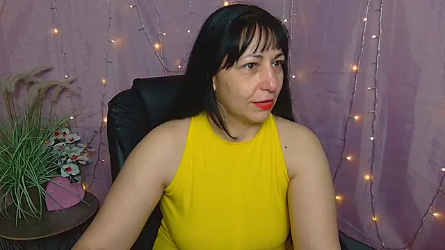 Snapshot of LiluGrants chatting on 2, 5, 2026 LiluGrants online show from 2, 5, 2026