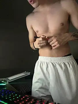 Snapshot of gojo_satoru_18 chatting on 21, 7, 2026 gojo satoru 18 online show from 21, 7, 2026