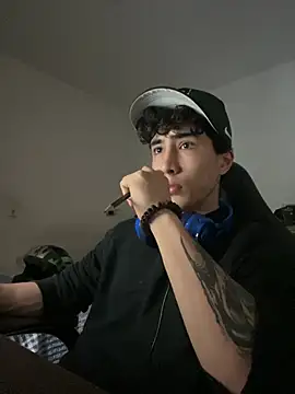 gojo satoru 18 online show from 27, 3, 2026