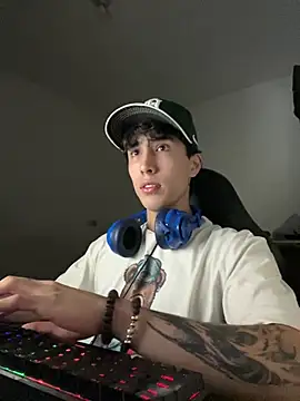 gojo satoru 18 online show from 17, 4, 2026