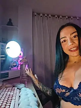 helena smith online show from 6, 4, 2026