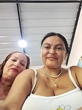 Horny-Mommy-Dirty online show from 19, 4, 2026