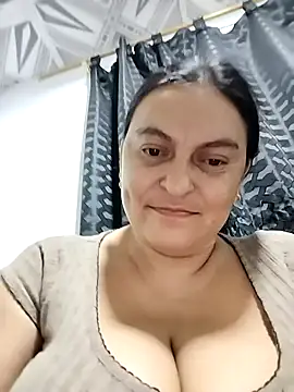 Horny-Mommy-Dirty online show from 31, 10, 2025