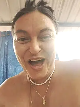 Horny-Mommy-Dirty online show from 17, 4, 2026