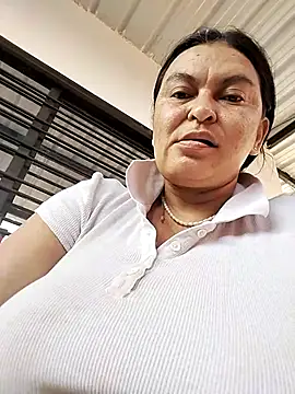 Horny-Mommy-Dirty online show from 12, 4, 2026