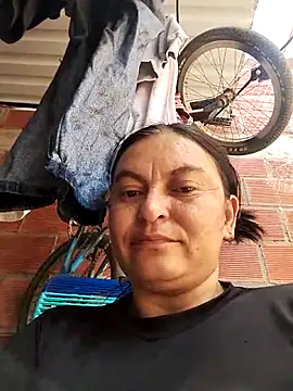 Horny-Mommy-Dirty online show from 29, 10, 2025