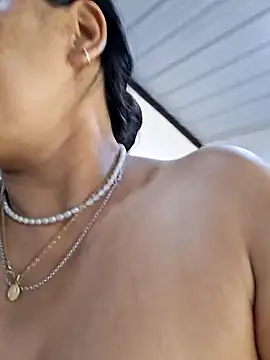 Horny-Mommy-Dirty online show from 22, 4, 2026