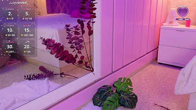 GabrielaLugo online show from 31, 10, 2025