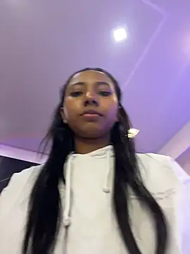 GabrielaLugo online show from 24, 6, 2026