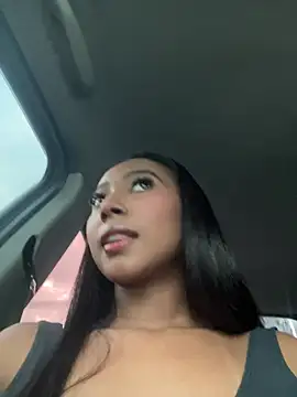 GabrielaLugo online show from 17, 1, 2026