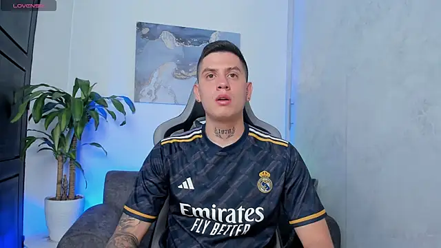 Yeiko Romero  online show from 14, 1, 2026