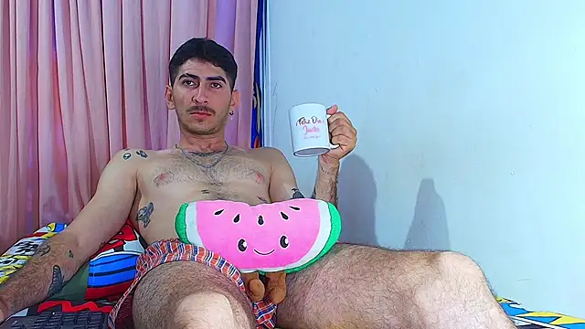 Thomass00 online show from 25, 2, 2025