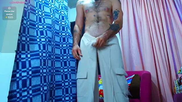 Thomass00 online show from 21, 1, 2025