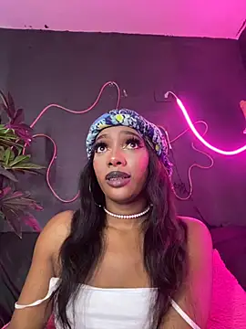 TIFFANYYSTAR online show from 11, 11, 2025