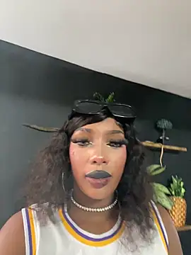 TIFFANYYSTAR online show from 25, 10, 2025