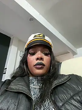 TIFFANYYSTAR online show from 22, 10, 2025