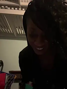 Snapshot of wynterheat chatting on 2, 3, 2025 wynterheat online show from 2, 3, 2025