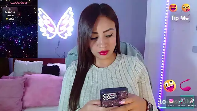 Snapshot of Paulina_627 chatting on 18, 2, 2025 Paulina 627 online show from 18, 2, 2025