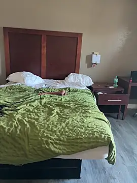 sexuallysubmissiveCD online show from 6, 3, 2026