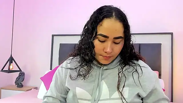 Ayla martinez online show from 6, 10, 2025