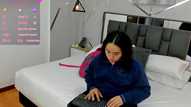 Ayla martinez online show from 9, 3, 2025
