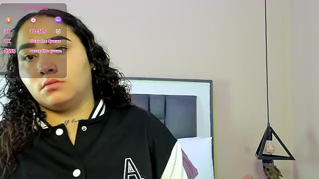 Ayla martinez online show from 16, 9, 2025