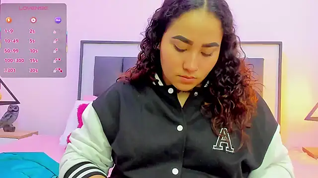 Ayla martinez online show from 26, 9, 2025
