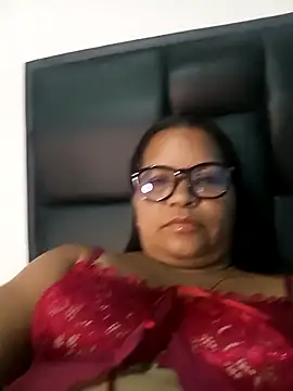 Snapshot of Sikiu_40 chatting on 6, 5, 2026 Sikiu 40 online show from 6, 5, 2026