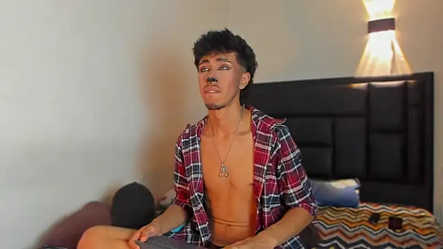 RyanRizzo online show from 30, 10, 2025