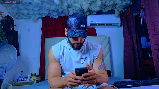 Rich boy01 online show from 30, 5, 2026
