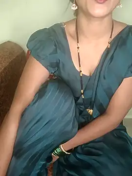 Snapshot of PUNAM_BABY1 chatting on 28, 9, 2025 PUNAM BABY1 online show from 28, 9, 2025
