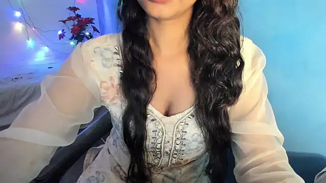 Snapshot of aarjulove chatting on 29, 10, 2025 aarjulove online show from 29, 10, 2025