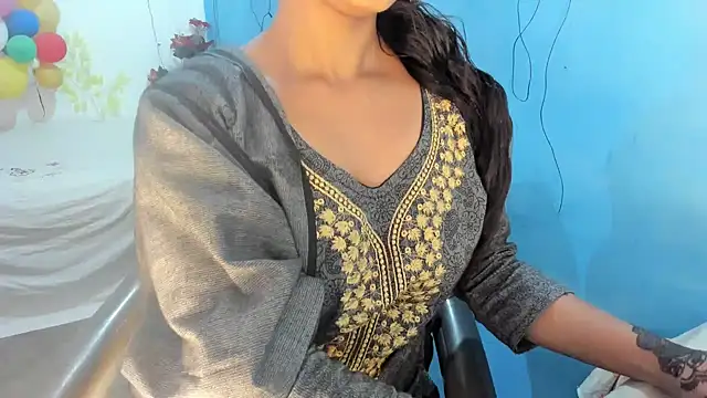 aarjulove online show from 9, 2, 2026