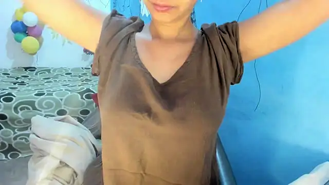 aarjulove online show from 14, 2, 2026