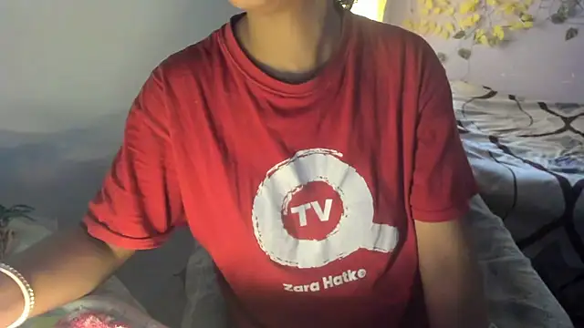 Snapshot of aarjulove chatting on 2, 6, 2026 aarjulove online show from 2, 6, 2026