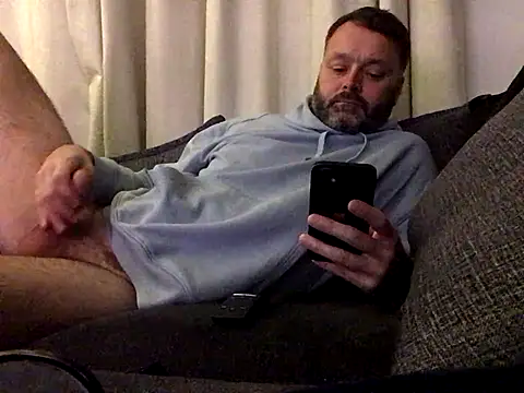 TallBoy2810 online show from 2, 11, 2025