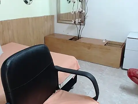 Suxxxy  online show from 28, 10, 2025