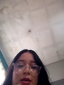 Snapshot of Leslydeleon23 chatting on 17, 9, 2025 Leslydeleon23 online show from 17, 9, 2025