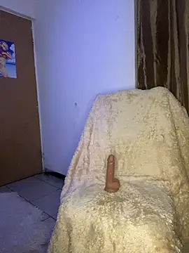 Snapshot of Leslydeleon23 chatting on 2, 2, 2025 Leslydeleon23 online show from 2, 2, 2025