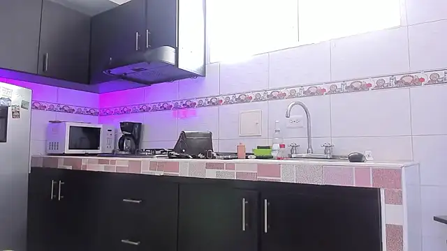 Emma-evans online show from 20, 11, 2025