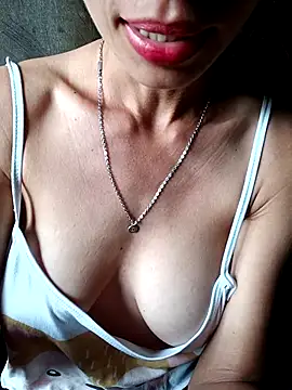 Nandasant09 online show from 12, 3, 2025