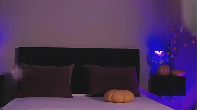 Snapshot of Denise_Garciia chatting on 10, 10, 2025 Denise Garciia online show from 10, 10, 2025