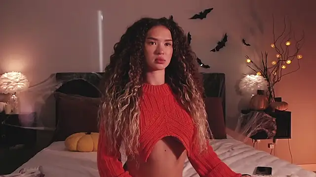 Snapshot of Denise_Garciia chatting on 29, 10, 2025 Denise Garciia online show from 29, 10, 2025