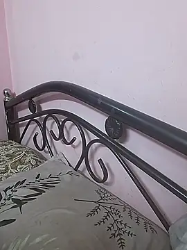 Nandinip2706 online show from 15, 2, 2026