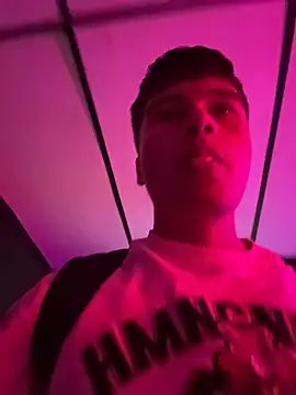 Logan smith1 online show from 21, 4, 2026